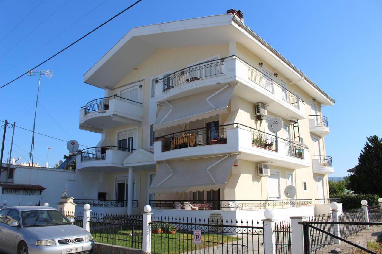 Paralia Ofriniou Gr Sunrise Apartments 3 Exterior photo