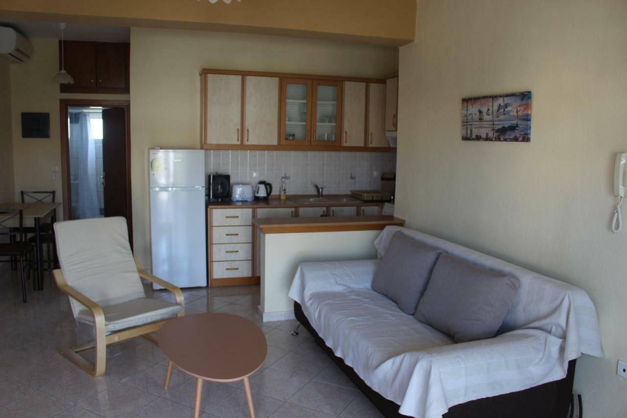 Paralia Ofriniou Gr Sunrise Apartments 3 Exterior photo